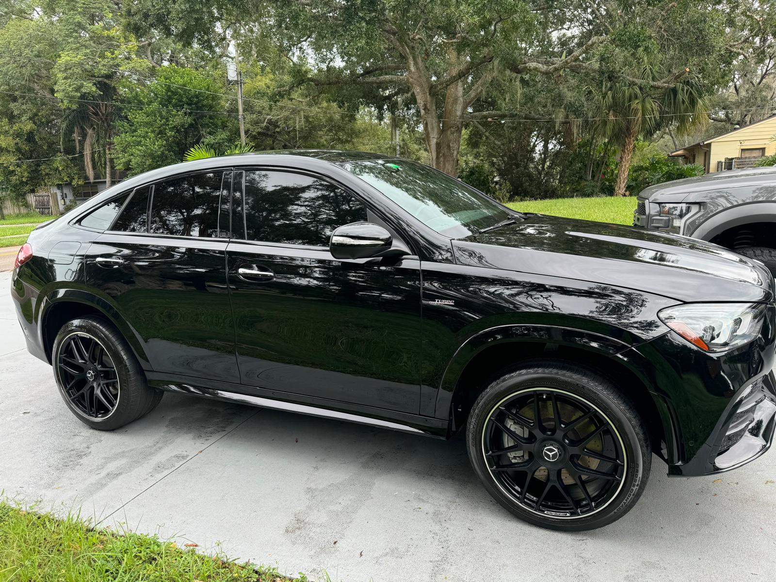 Mercedes-Benz 2023 GLE 53 AMG – view 1